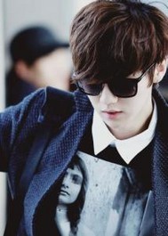 (韩娱同人)exo之只爱一个人 (韩娱同人)exo之只爱一个人