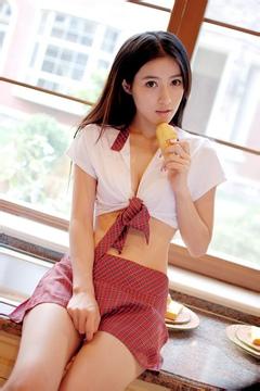 征服办公室美女同事 征服办公室美女同事